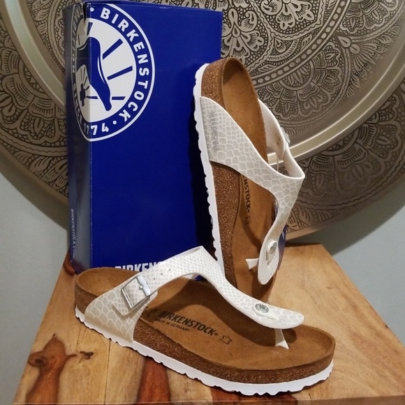 birkenstock gizeh magic snake